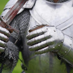 Female Knight Plate Armor Suit Women's Medieval Steel Full Body Armor Lady Wearable Halloween Costume for Cosplay, LARP, and Reancement